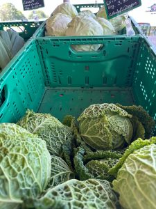 Gemüse draußen vor dem Markt - Mein Bauernmarkt Höchenschwand